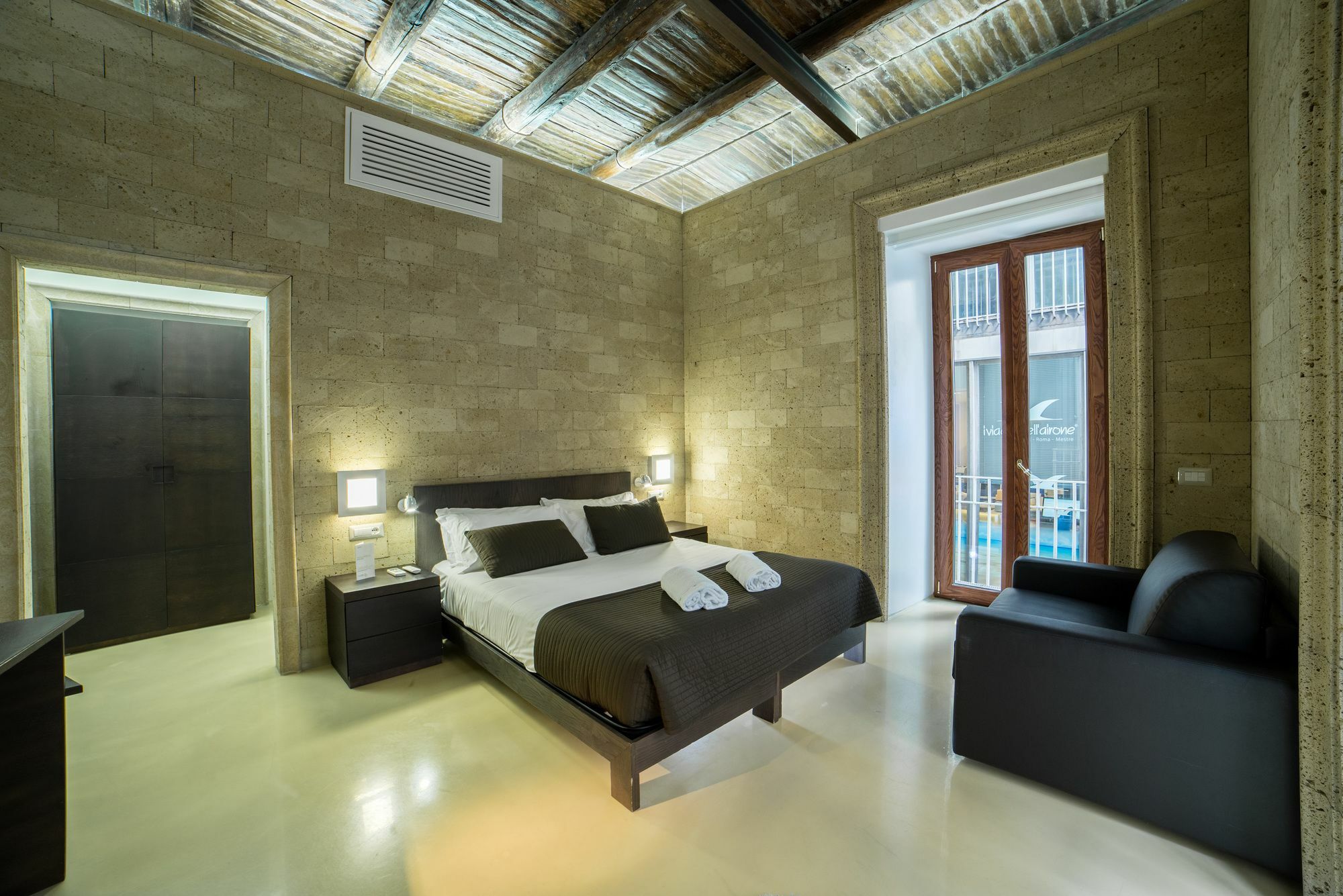 Chiaia 197 Deluxe Residence Neapol Zewnętrze zdjęcie