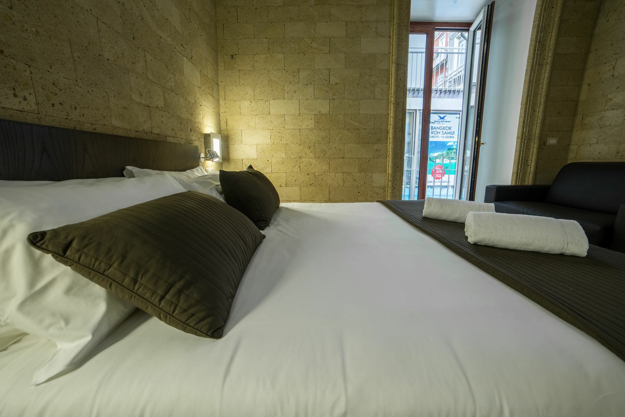 Chiaia 197 Deluxe Residence Neapol Zewnętrze zdjęcie